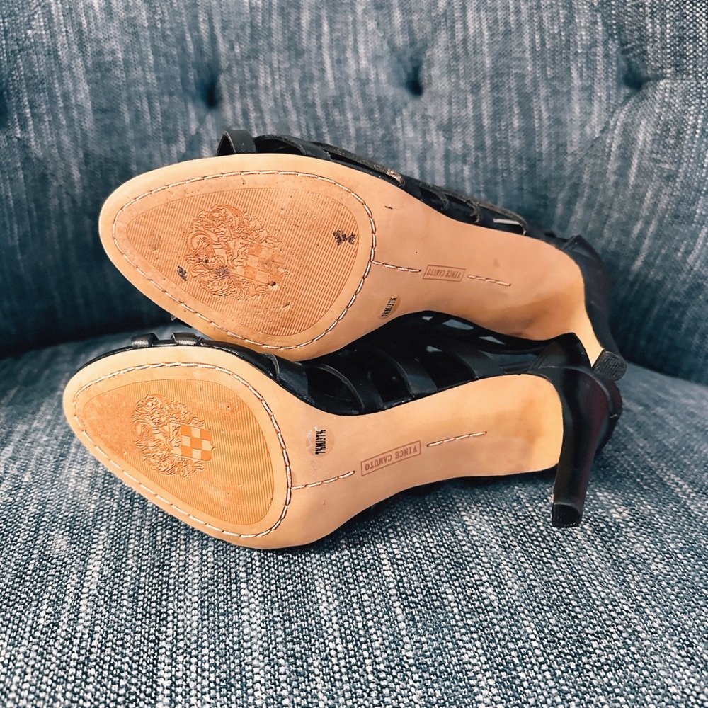 Heels - Picture 3 of 5